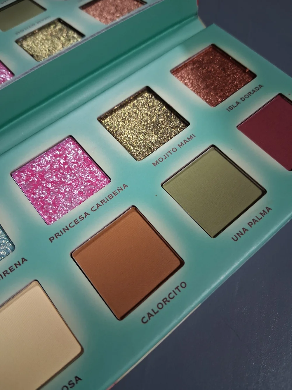 Princesa Del Caribe Pressed Pigment Palette